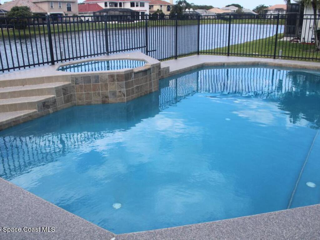 630 Newport Drive, Indialantic, FL 32903