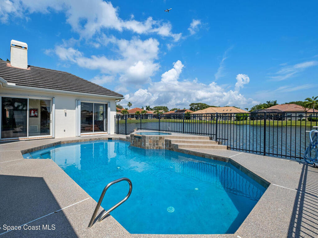 630 Newport Drive, Indialantic, FL 32903