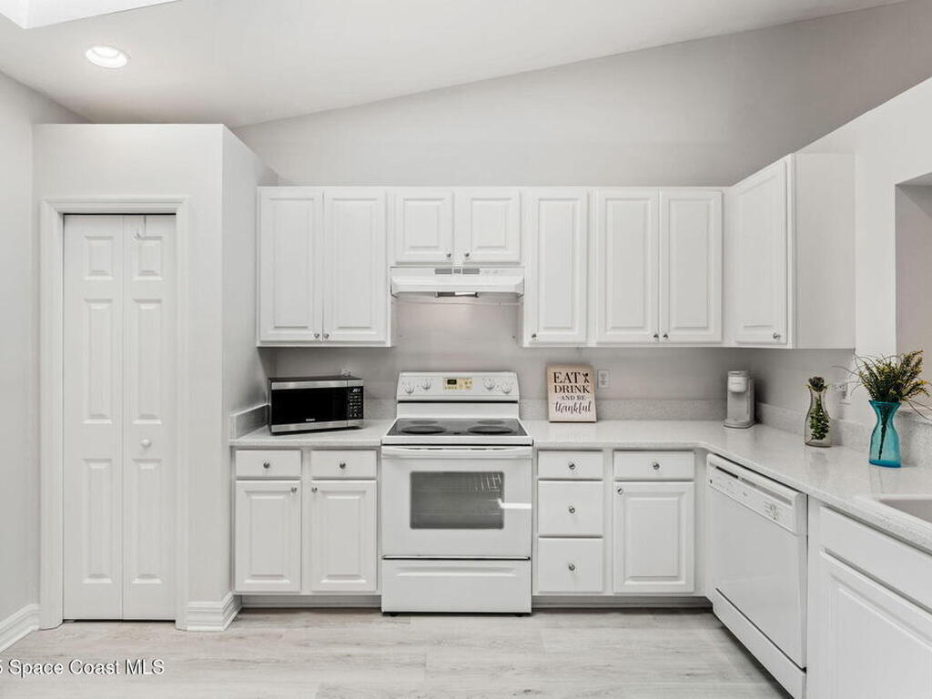 470 Moray Place, Melbourne Beach, FL 32951