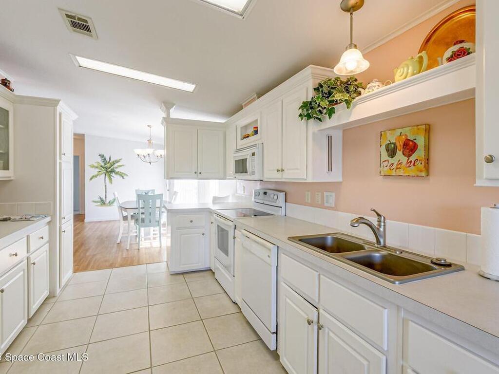 634 Outer Drive, Cocoa, FL 32926