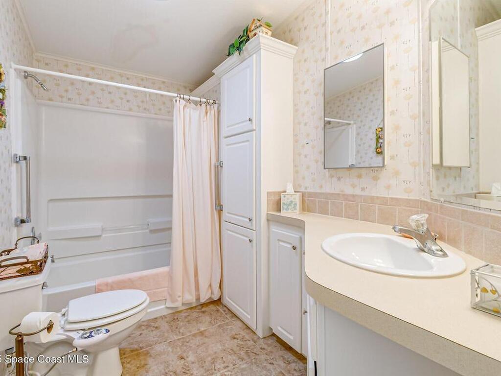 634 Outer Drive, Cocoa, FL 32926