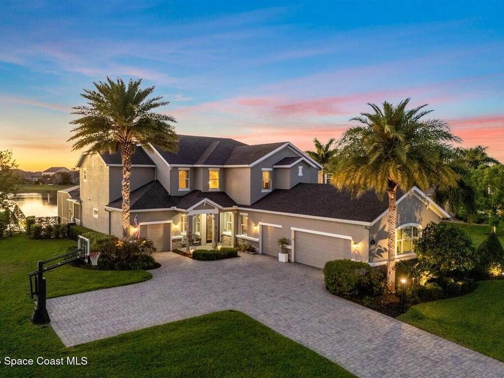 3077 Cortona Drive, Melbourne, FL 32940