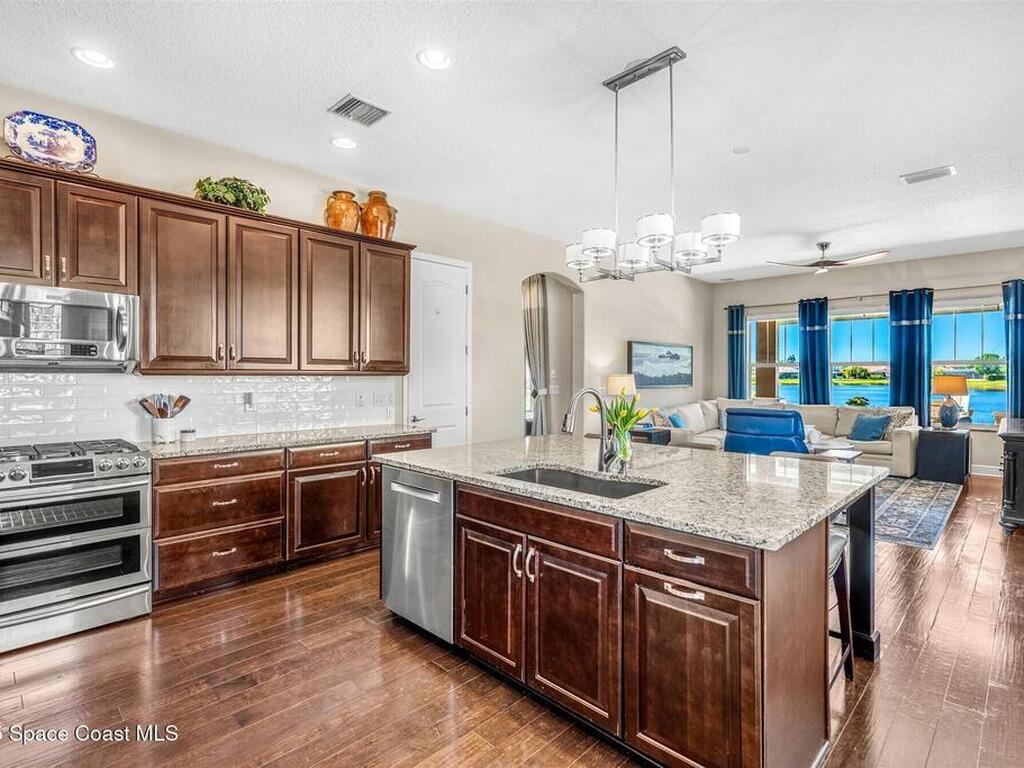 3077 Cortona Drive, Melbourne, FL 32940