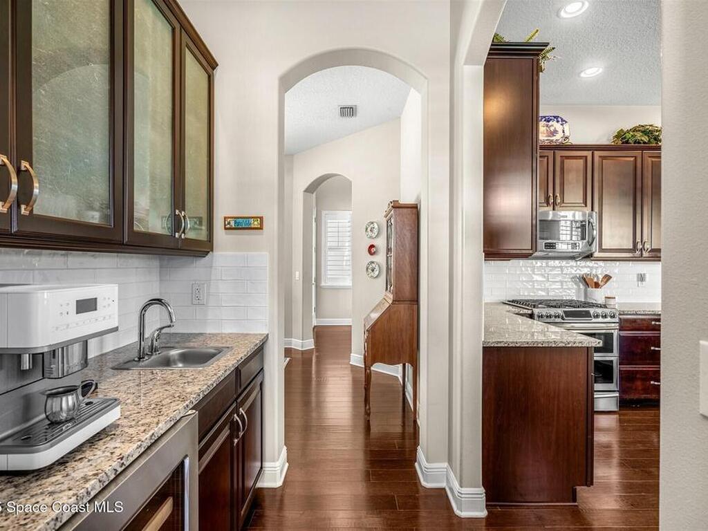 3077 Cortona Drive, Melbourne, FL 32940