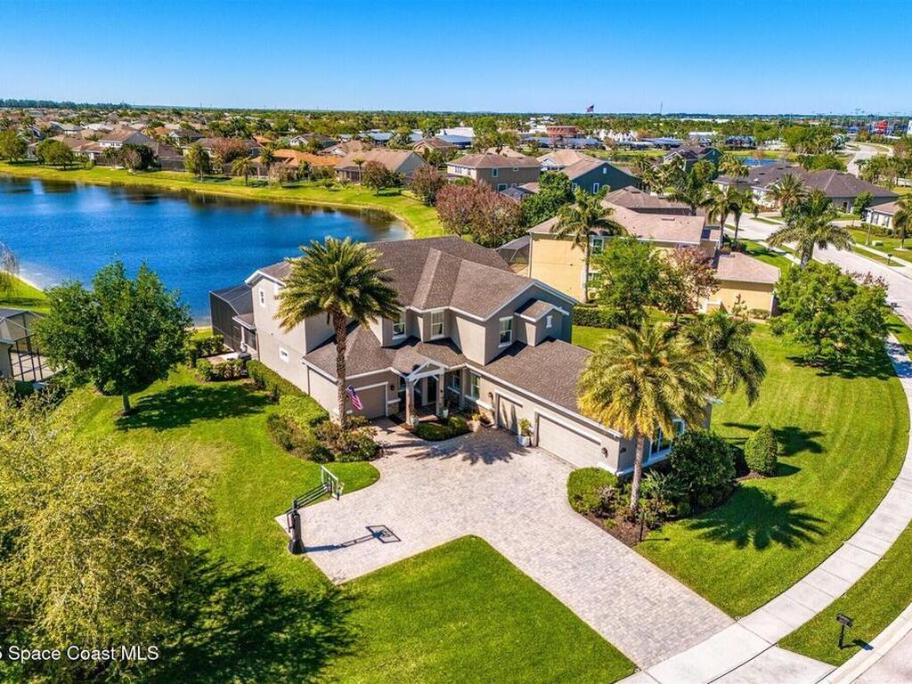 3077 Cortona Drive, Melbourne, FL 32940