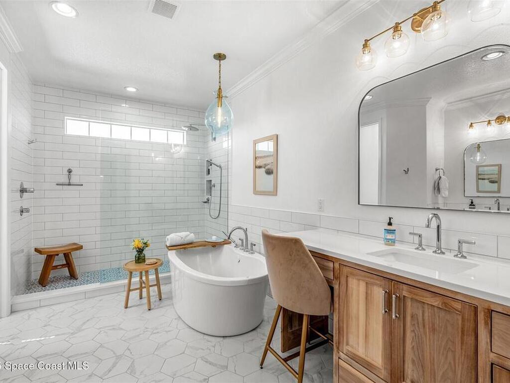 3077 Cortona Drive, Melbourne, FL 32940