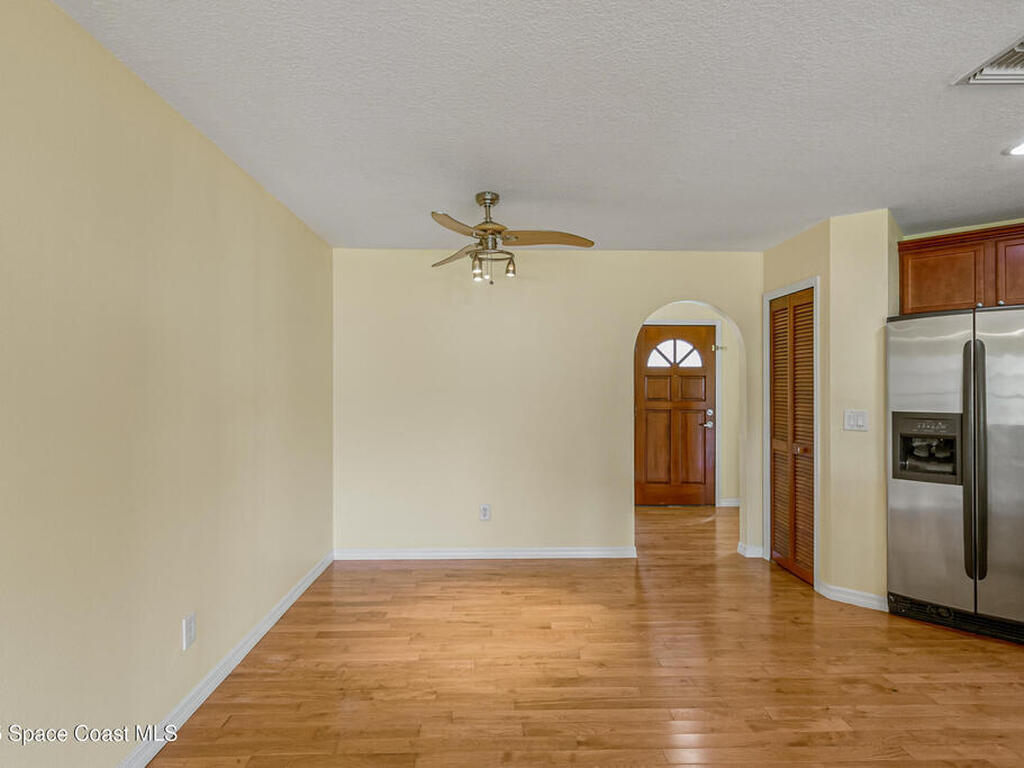 991 Tahiti Avenue, Palm Bay, FL 32909