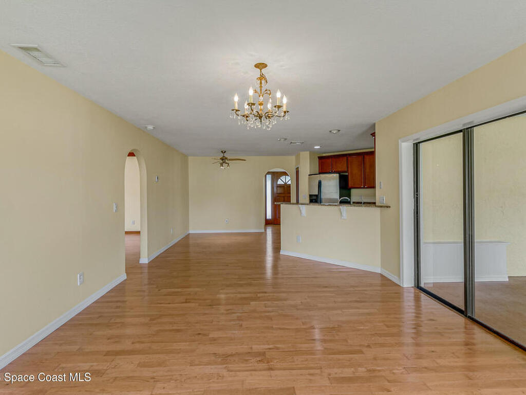 991 Tahiti Avenue, Palm Bay, FL 32909