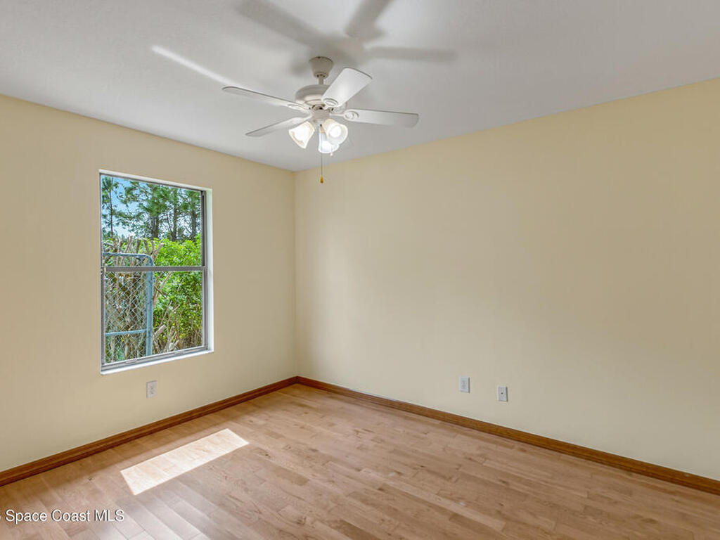 991 Tahiti Avenue, Palm Bay, FL 32909