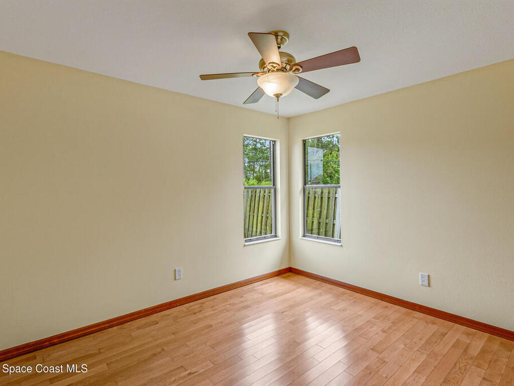 991 Tahiti Avenue, Palm Bay, FL 32909