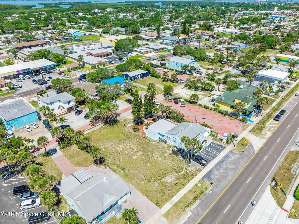 118 N Atlantic Avenue, Cocoa Beach, FL 32931