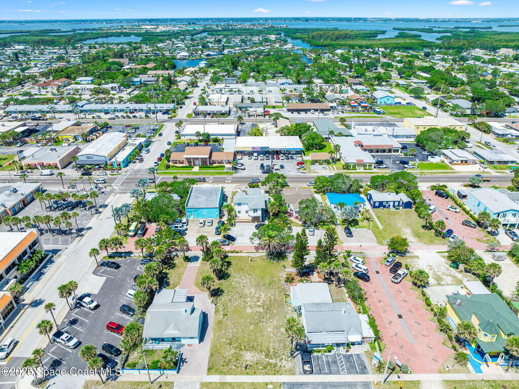 118 N Atlantic Avenue, Cocoa Beach, FL 32931