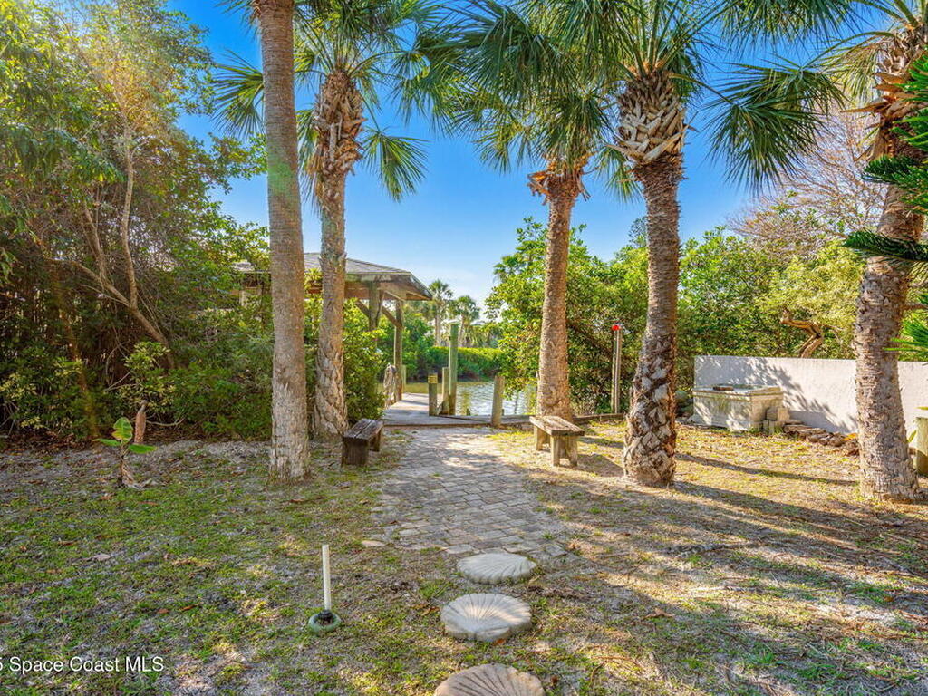 450 Ross Avenue, Melbourne Beach, FL 32951