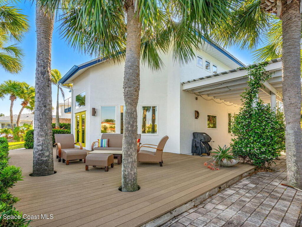 450 Ross Avenue, Melbourne Beach, FL 32951