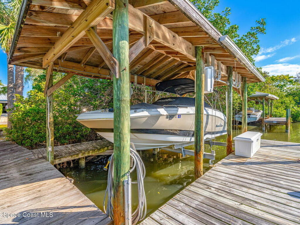 450 Ross Avenue, Melbourne Beach, FL 32951