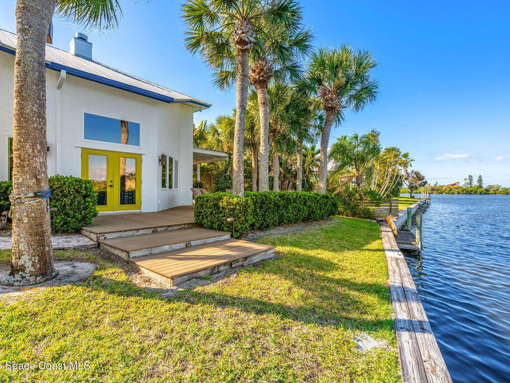 450 Ross Avenue, Melbourne Beach, FL 32951