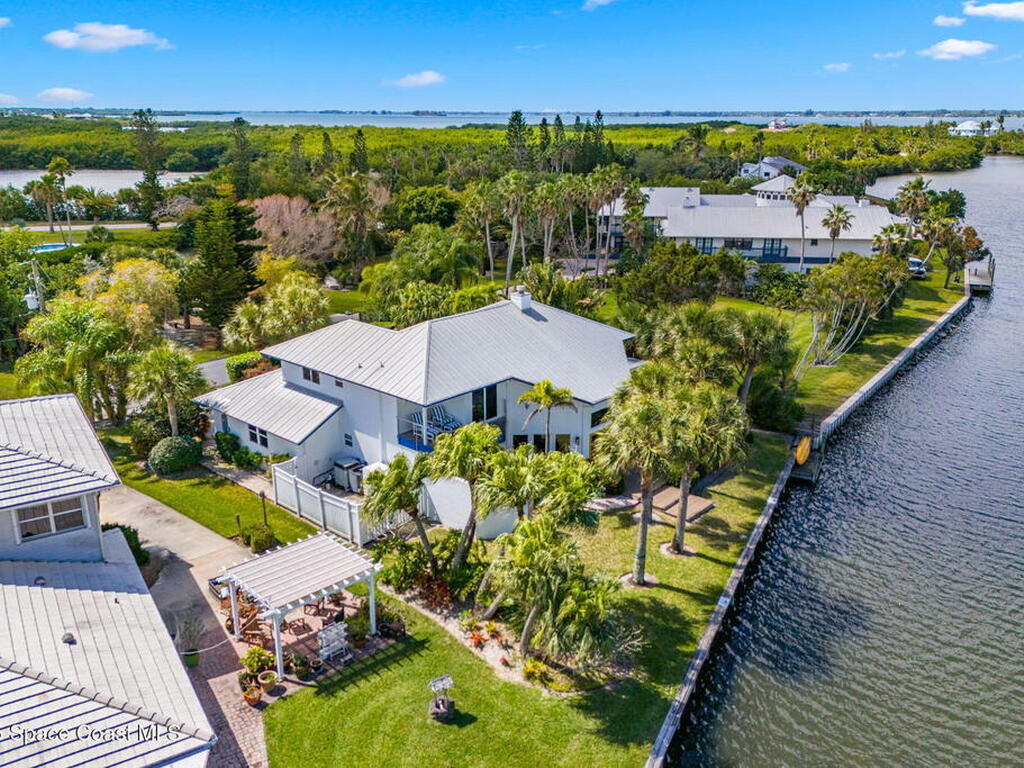 450 Ross Avenue, Melbourne Beach, FL 32951