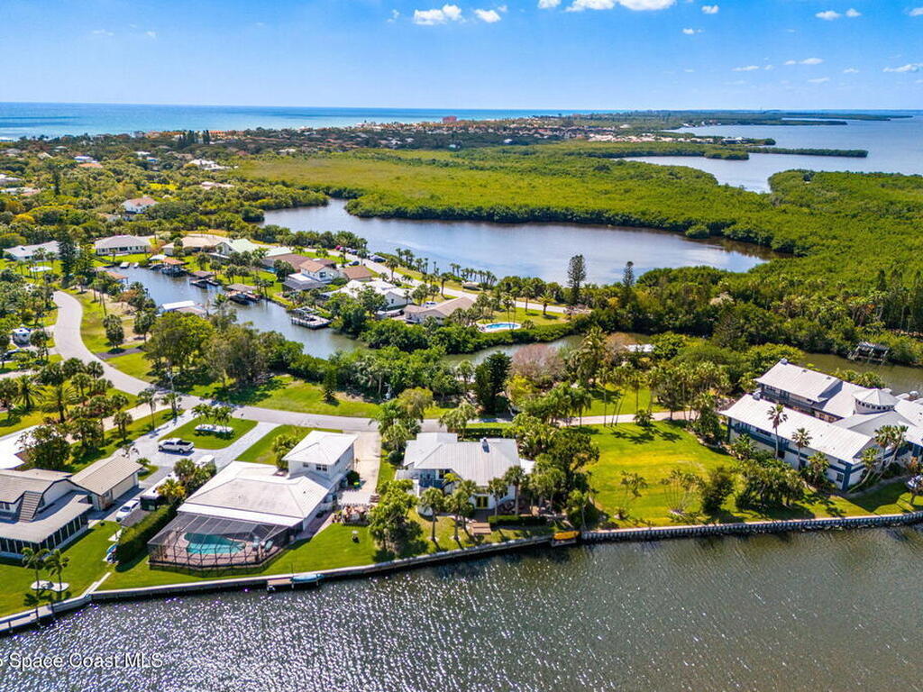 450 Ross Avenue, Melbourne Beach, FL 32951