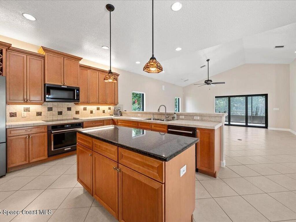 119 Signature Drive, Melbourne Beach, FL 32951