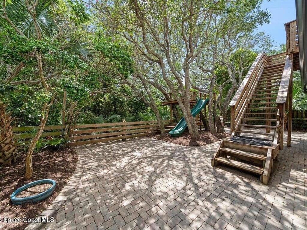 119 Signature Drive, Melbourne Beach, FL 32951