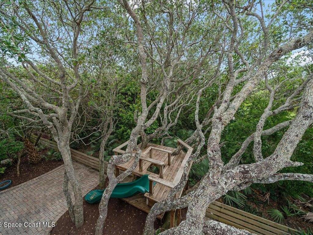 119 Signature Drive, Melbourne Beach, FL 32951