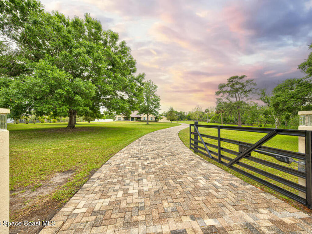 3105 Diamond Road, Titusville, FL 32796