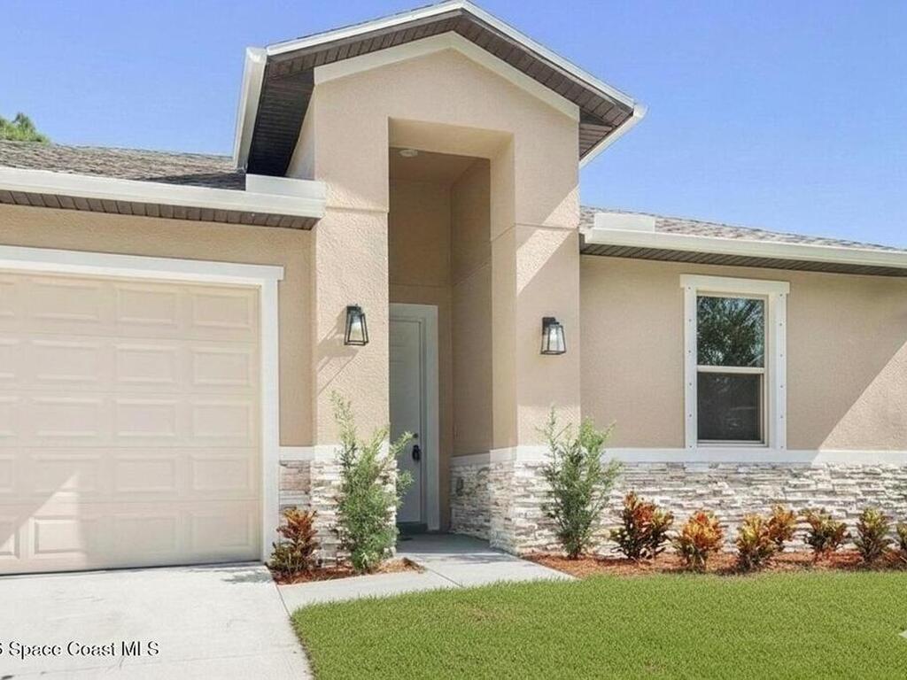 181 Ferguson Street, Palm Bay, FL 32909