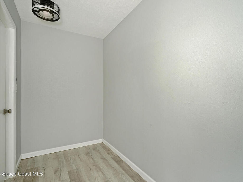 225 S Tropical Trail, Merritt Island, FL 32952