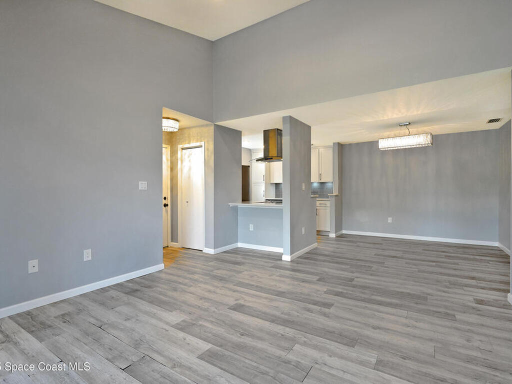 225 S Tropical Trail, Merritt Island, FL 32952