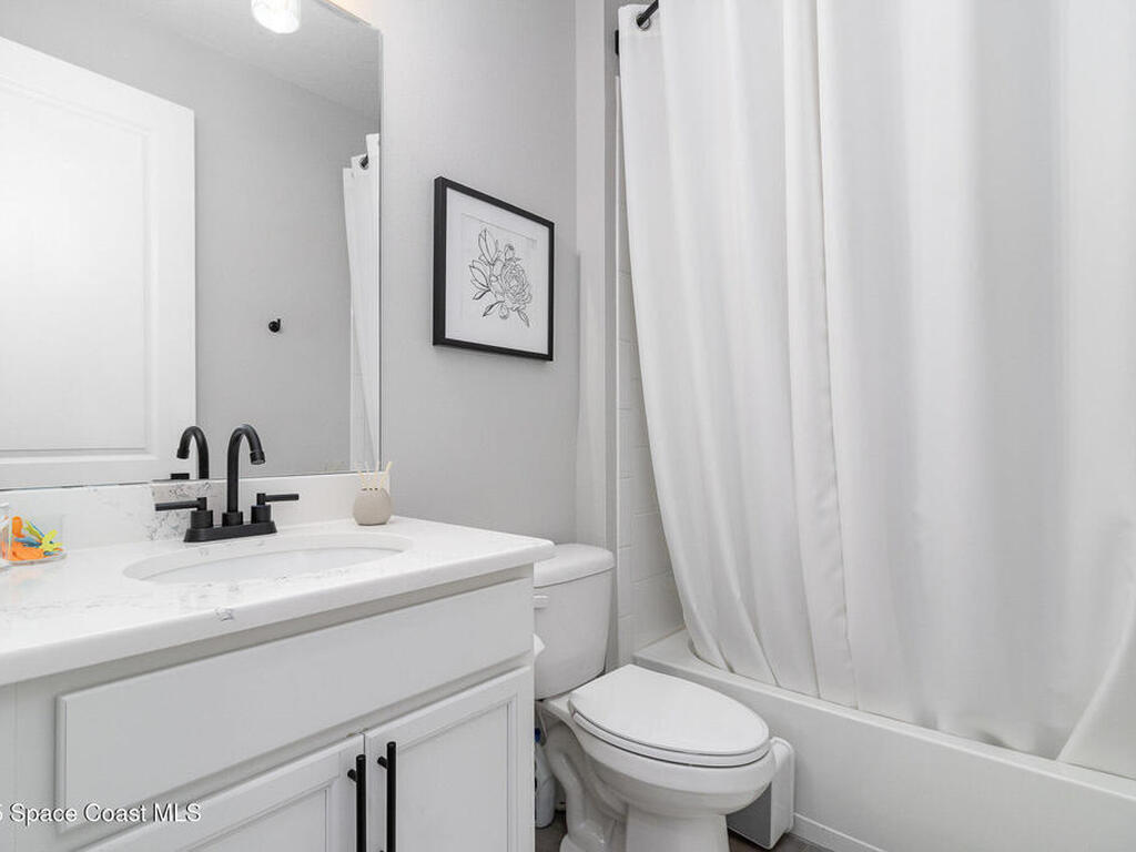 8124 Loren Cove Drive, Melbourne, FL 32940