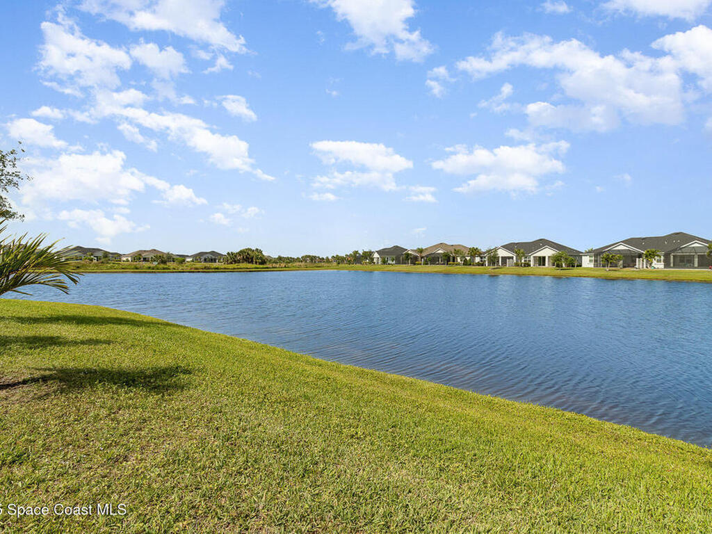 8124 Loren Cove Drive, Melbourne, FL 32940