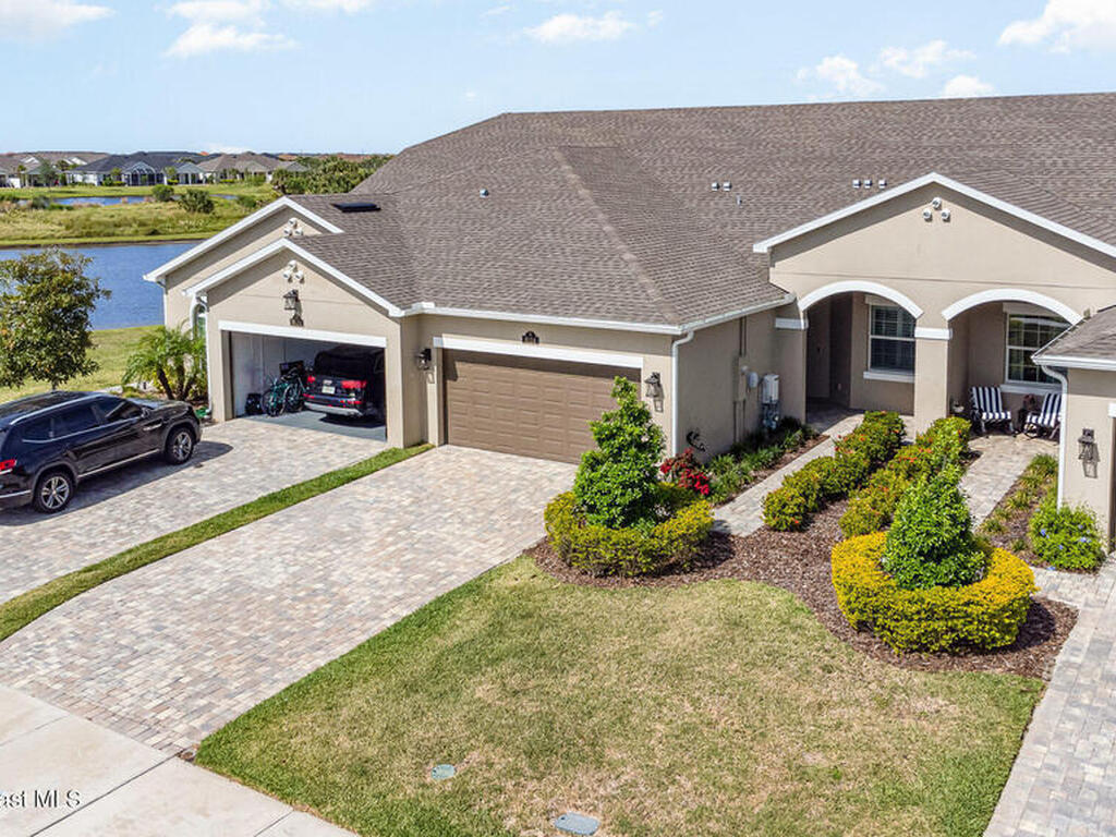 8124 Loren Cove Drive, Melbourne, FL 32940
