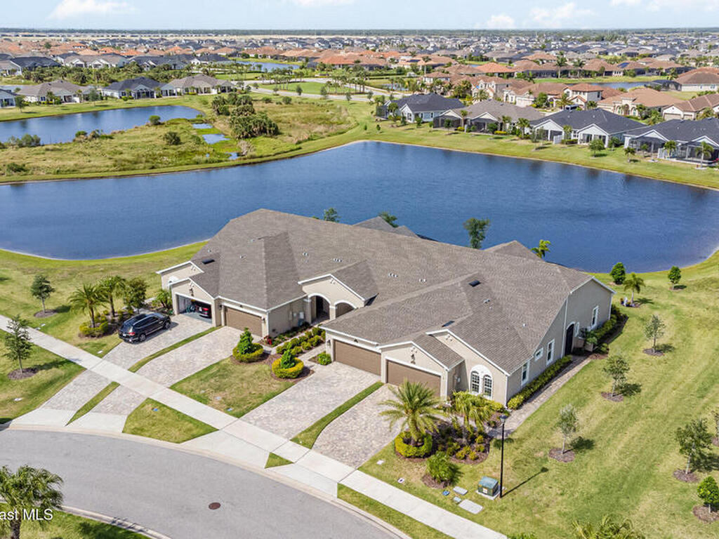 8124 Loren Cove Drive, Melbourne, FL 32940