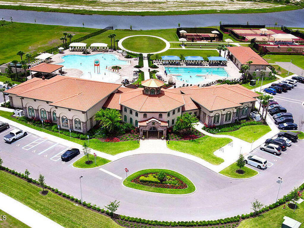 8124 Loren Cove Drive, Melbourne, FL 32940