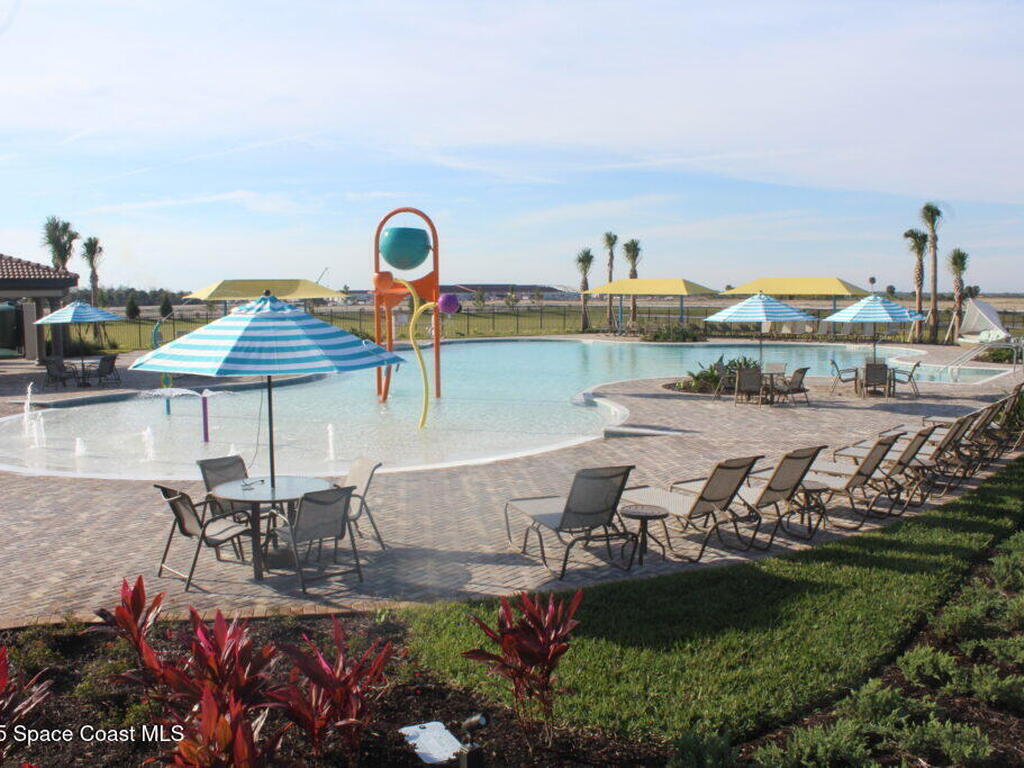 8124 Loren Cove Drive, Melbourne, FL 32940