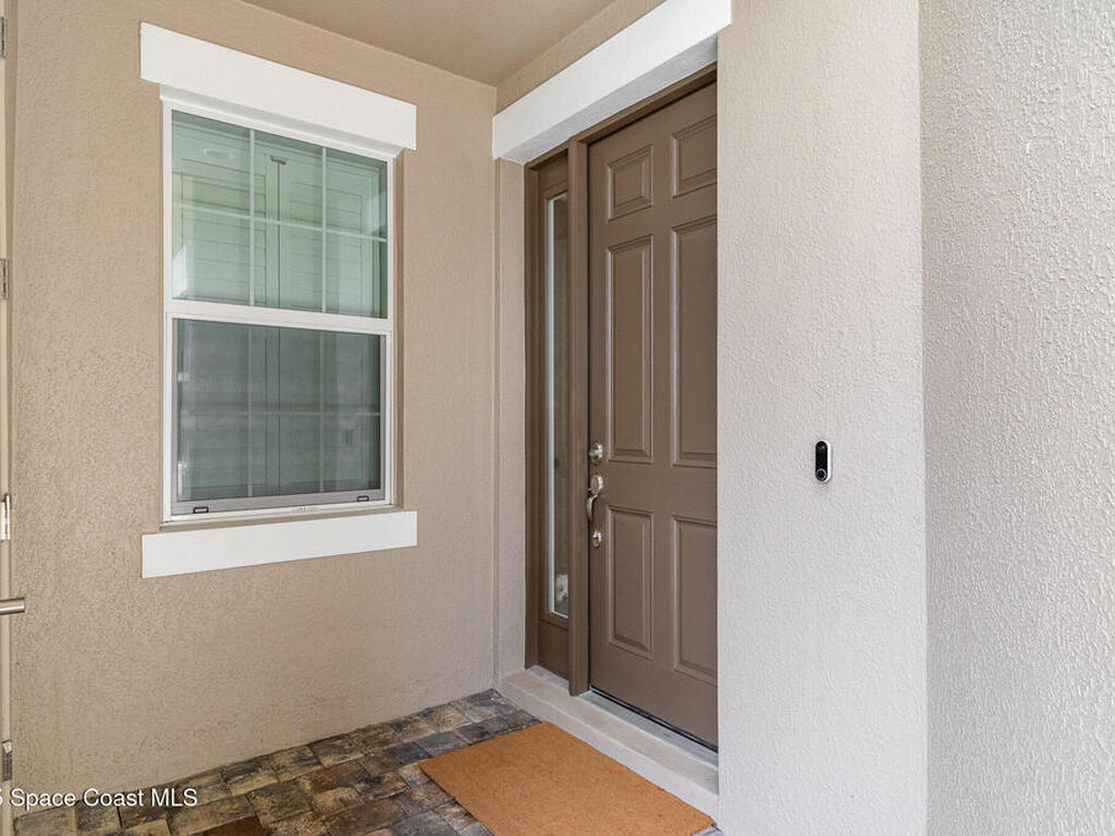 8124 Loren Cove Drive, Melbourne, FL 32940