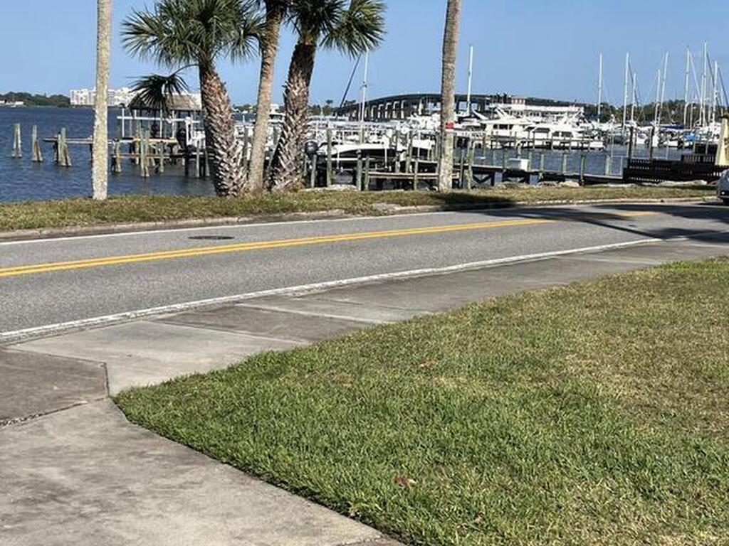 115 N Indian River Drive, Cocoa, FL 32922