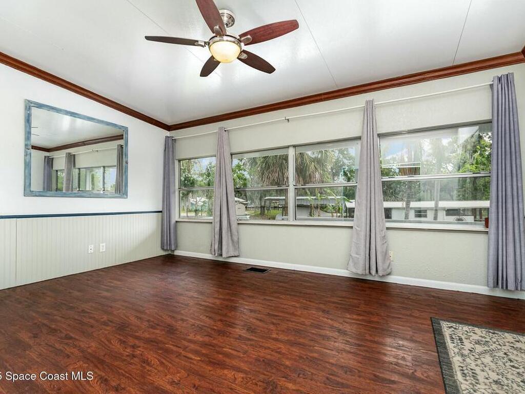 55726 Dale Circle, Astor, FL 32102