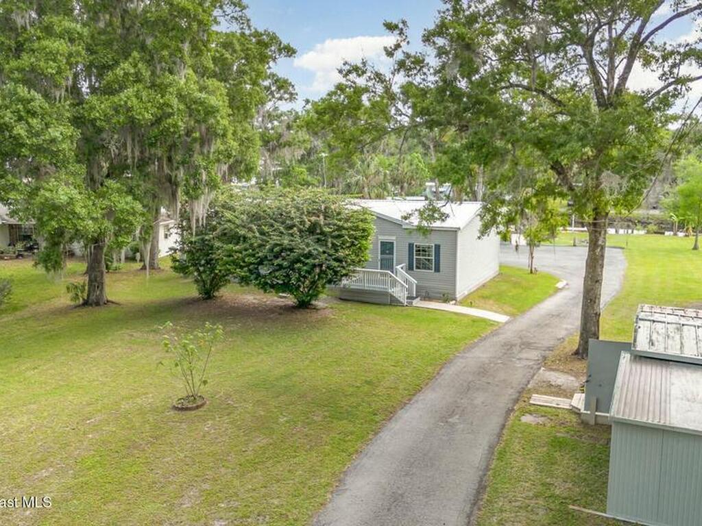 55726 Dale Circle, Astor, FL 32102
