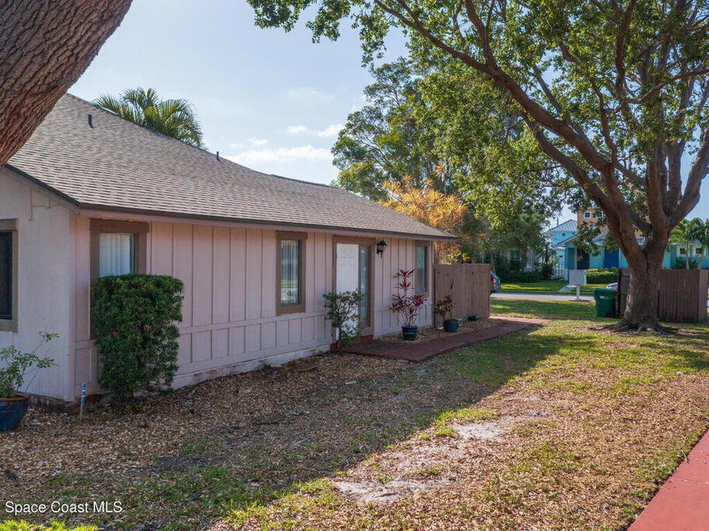 5 Fairway Drive, Cocoa Beach, FL 32931