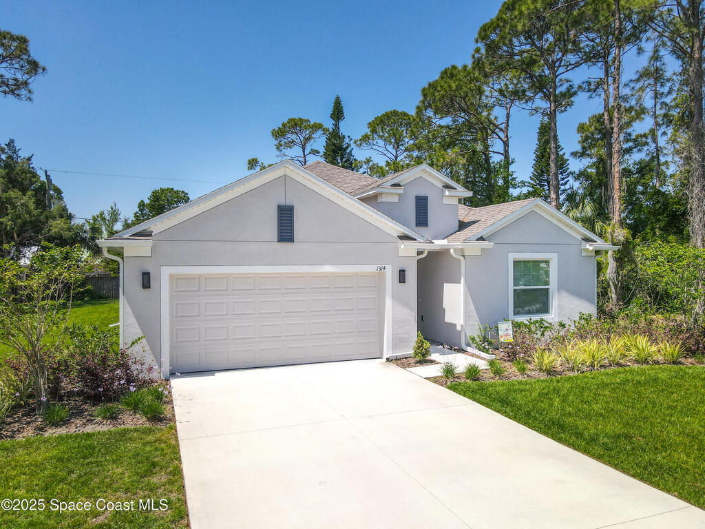 1314 Victory Palm Drive, Edgewater, FL 32132