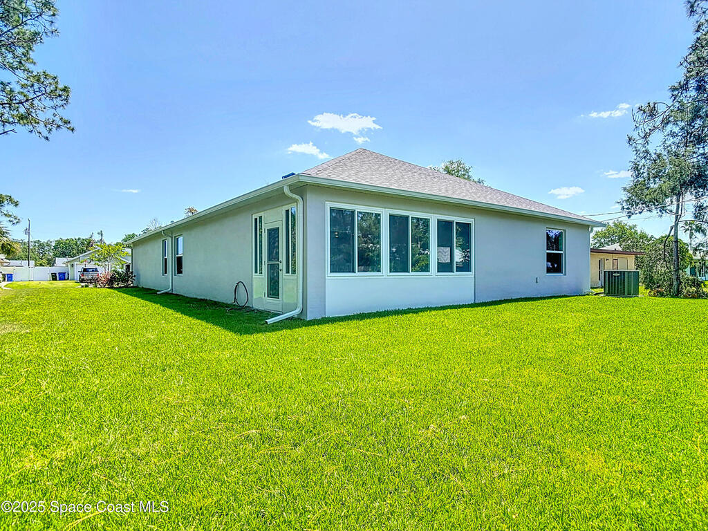1314 Victory Palm Drive, Edgewater, FL 32132
