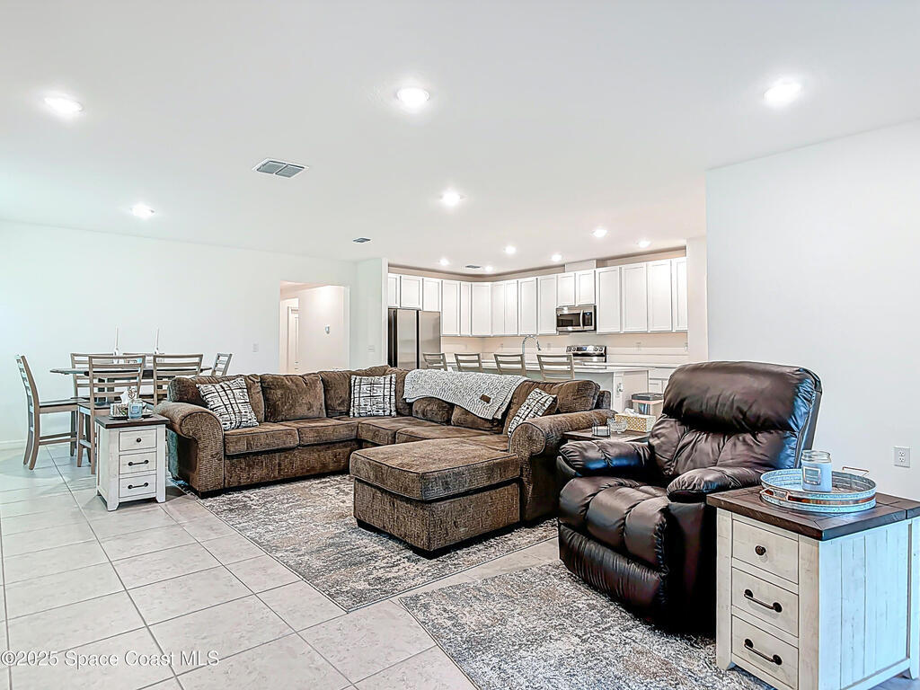 1314 Victory Palm Drive, Edgewater, FL 32132