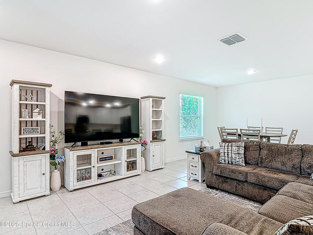 1314 Victory Palm Drive, Edgewater, FL 32132