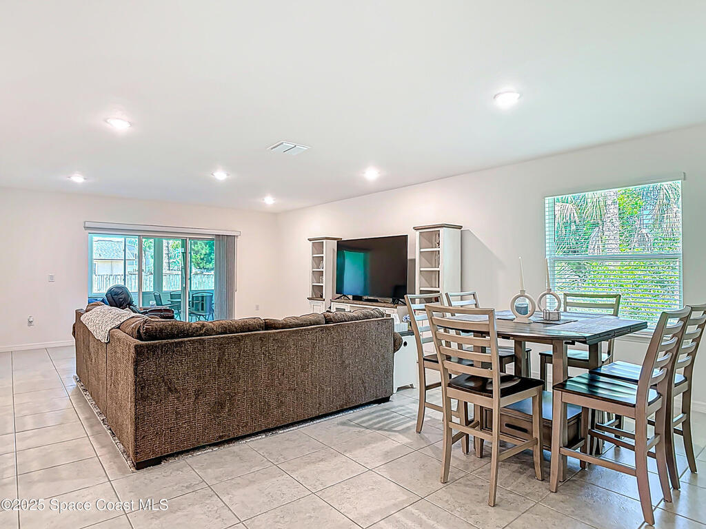 1314 Victory Palm Drive, Edgewater, FL 32132