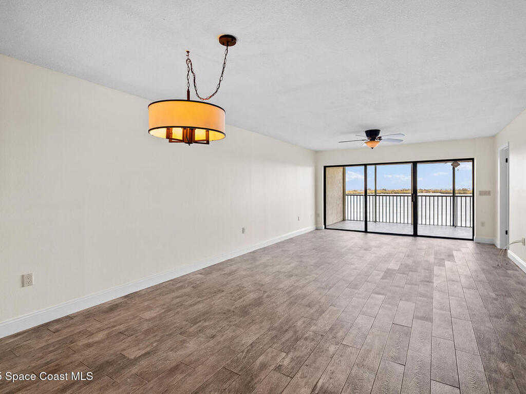 250 S Sykes Creek Parkway, Merritt Island, FL 32952