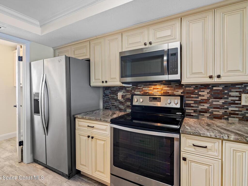 250 S Sykes Creek Parkway, Merritt Island, FL 32952