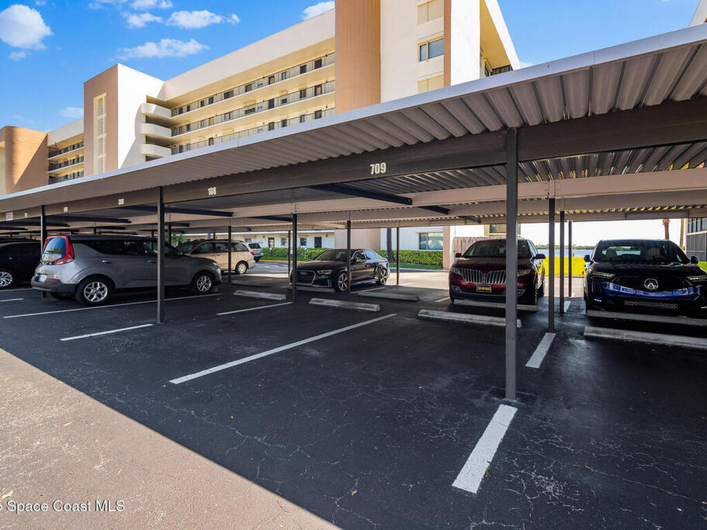 250 S Sykes Creek Parkway, Merritt Island, FL 32952