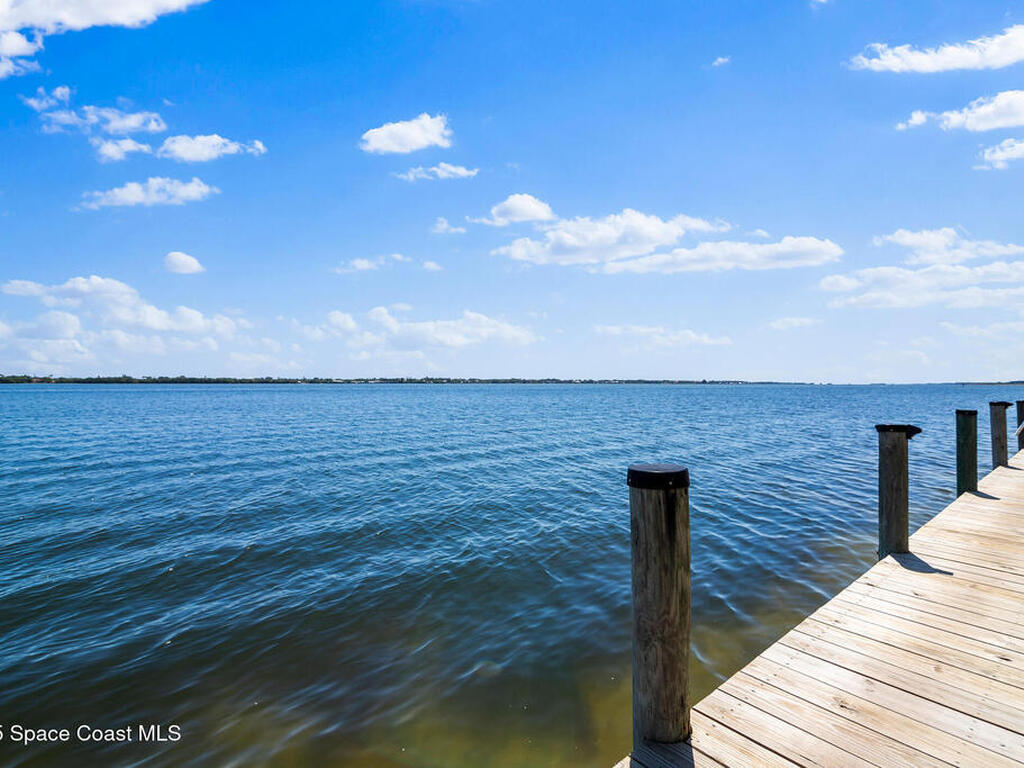 250 S Sykes Creek Parkway, Merritt Island, FL 32952