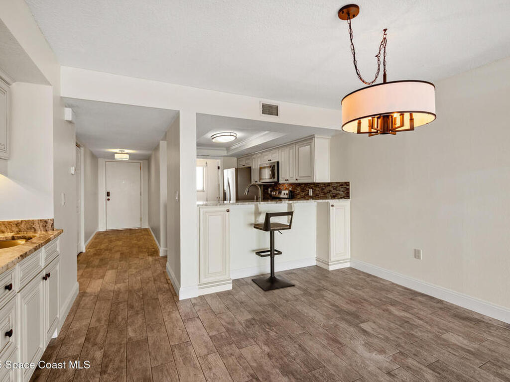 250 S Sykes Creek Parkway, Merritt Island, FL 32952